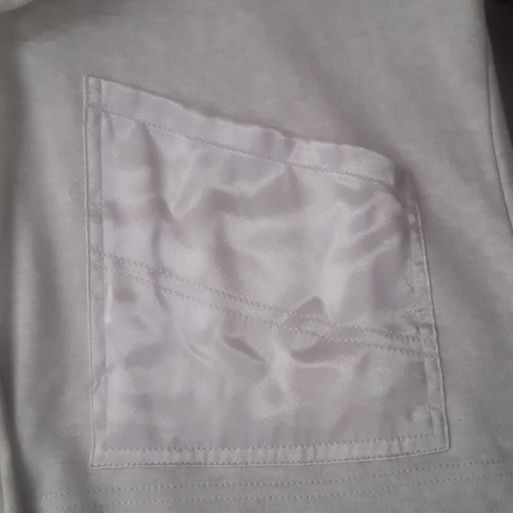 Beautiful Jacket💜❤ - Picture 2 of 8
